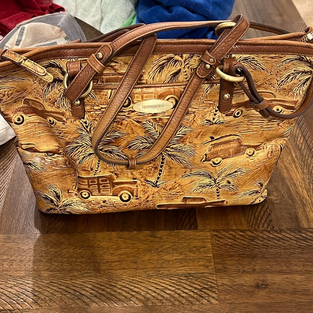 Brahmin medium shoulder bag